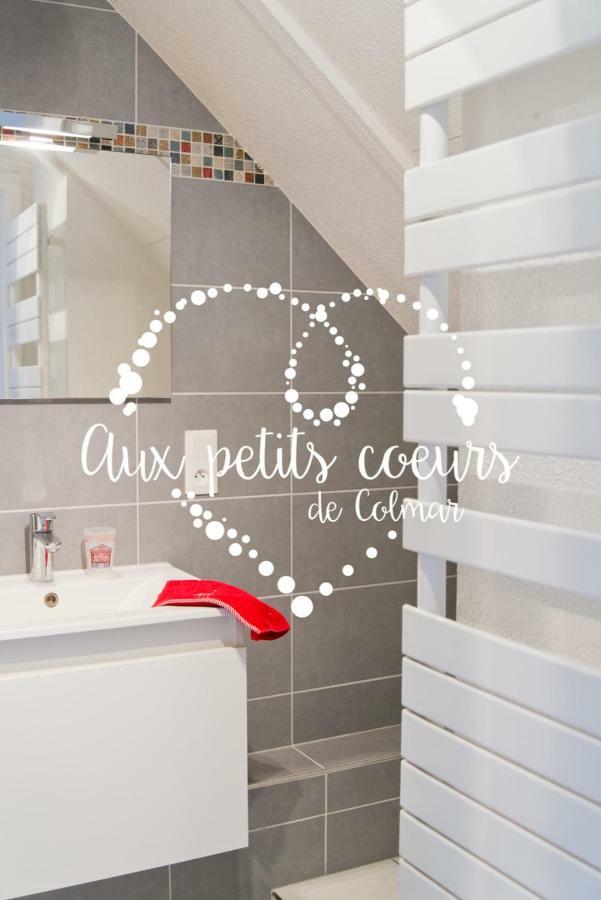 Aux Petits Coeurs De Colmar Centre Wifi Apartment Luaran gambar